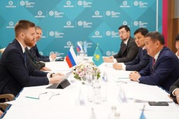 Делегации Акмолинской и Оренбургской областей обсудили перспективы сотрудничества