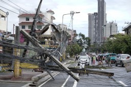 Более полумиллиона человек пострадали от стихийных бедствий на Филиппинах