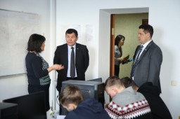 В рамках Года молодежи, председатель Акмолинского областного суда встретился со студентами КУАМ