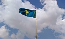Госфлаг Республики Казахстан занял почетное место на самой высокой точке Кокшетау