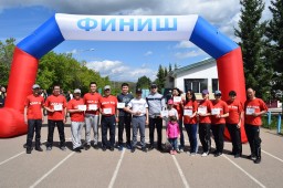 Более 400 госслужащих Акмолинской области приняли участие Благотворительном забеге