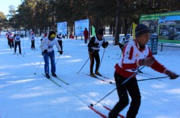 В Зерендинском районе ветераны лыжного спорта соревновались на втором чемпионате Казахстана