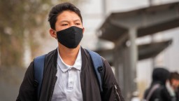 Школьники попросили отменить экзамены в 9-х и 11-х классах