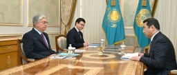 Токаев принял министра сельского хозяйства Айдарбека Сапарова