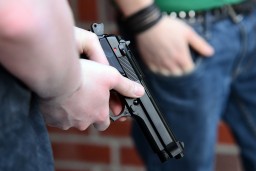Количество зарегистрированных уголовных правонарушений с оружием сократилось на 10% в РК