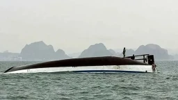 Во Вьетнаме перевернулась яхта с туристами — десятки погибших Во Вьетнаме перевернулась яхта с туристами — десятки погибших