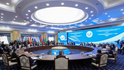Смаилов призвал упростить таможенные процедуры для развития электронной торговли между странами ШОС