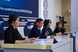 В 2025 году зарплата библиотекарей в Казахстане повысится на 100%