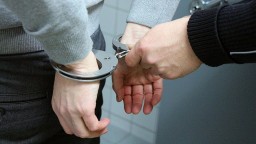 Двоих вымогателей задержали полицейские в Кокшетау