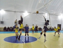 В Акмолинской области прошел юбилейный турнир по волейболу среди девушек