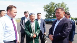 Аким области раскритиковал затянувшееся строительство социальных объектов в Целиноградском районе