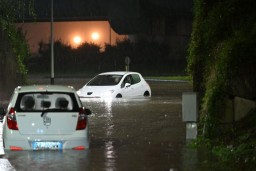 На Тоскану обрушилось мощное наводнение, шесть человек погибли