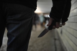 В Акмолинской области мужчина после пьяной ссоры получил ножевое ранение