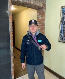 Акмолинец завоевал серебро на международном турнире по боксу в Литве