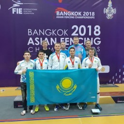 ​Мужская команда Казахстана завоевала «серебро» чемпионата Азии по фехтованию