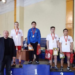 Акмолинец стал чемпионом всероссийского турнира по греко-римской борьбе