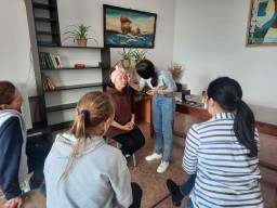 Мастер-класс по перманентному макияжу провели  для осужденных женщин в Акмолинской области