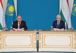 "Казахско-таджикское сотрудничество достигло значительного прогресса" - Токаев