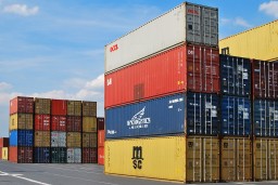 Объём грузоперевозок сократился на 3% за год
