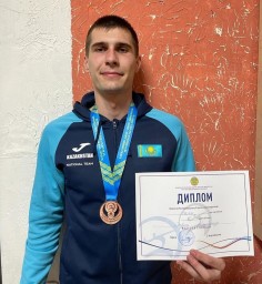Акмолинец завоевал бронзу по фехтованию на летней спартакиаде Казахстана