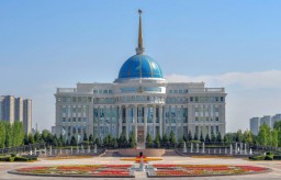 Токаев заслушал отчеты акимов о ходе ликвидации пожаров