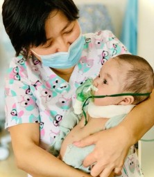 Грудничка с пороком сердца и пневмонией спасли врачи областной детской больницы в Кокшетау