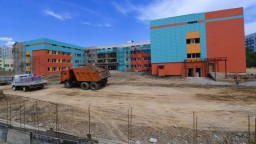 В РК на 297,3 млрд тенге снизят расходы из Нацфонда и бюджета на строительство комфортных школ
