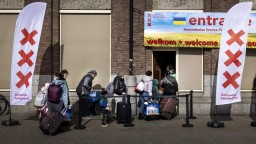 Голландцы начали выселять украинских беженцев в приюты
