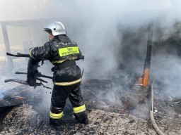 Пожарные потушили пожар в бане в Целиноградском районе