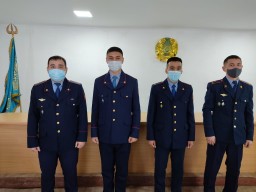 Лучшего начальника отряда выбрали в учреждении ЕЦ-166/25 акмолинского ДУИС