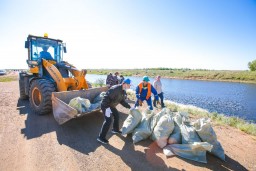 ​В рамках акции «Бірге - таза Қазақстан» собрано более 37 тысяч тонн мусора