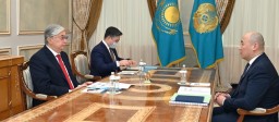 Токаев принял председателя правления холдинга «Байтерек» Каната Шарлапаева