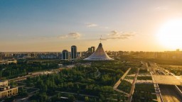 Сквер в центральном парке Астаны назовут в честь Елизаветы II