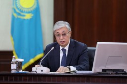 Глава государства объявил выговоры двум министрам