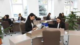 В Казахстане иногородним студентам будут оплачивать компенсацию за проезд во время каникул