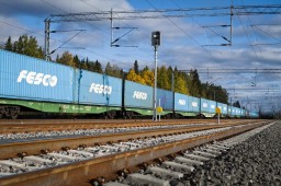 Порядка 90% транзитных грузов в Казахстане перевозится железнодорожным транспортом