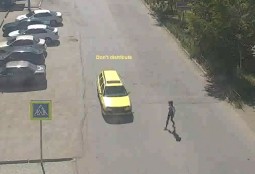 В Кокшетау водитель, не пропустивший пешехода, попал в объективы камер ЦОУ