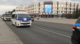 ​Акмолинские полицейские в рамках акции «Приемная на дороге» провели автопробег