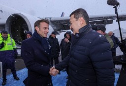 ​Президент Франции Эмманюэль Макрон прибыл в Казахстан с официальным визитом