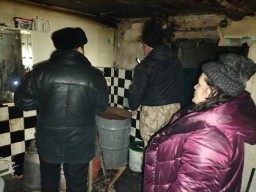 В Акмолинской области полицейские спасли  многодетную семью от пожара