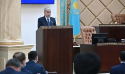 Токаев принял участие в заседании Сената Парламента