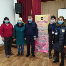 Акмолинские полицейские принимают участие в волонтерском проекте «Дәрмен» Акмолинские полицейские принимают участие в волонтерском проекте «Дәрмен»