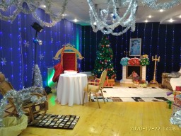 В преддверии Нового года акмолинские малыши могут посетить дом Деда Мороза
