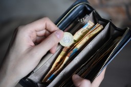 Расходы казахстанских семей на продовольственные товары выросли на 10%