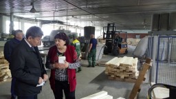 Заместитель акима Акмолинской области ознакомился с работой промышленных предприятий