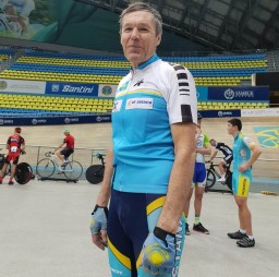 66-летний велосипедист из Кокшетау завоевал бронзу на «TrackMan Saryarka»