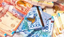 ​Мошенник оформил на акмолинку кредит почти на миллион тенге