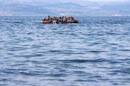 В Италию по морю прибыло огромное число мигрантов