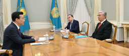 Токаев принял посла Китая в Казахстане Чжан Сяо