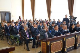 ​В Кокшетау состоялась очередная девятая сессия областного маслихата